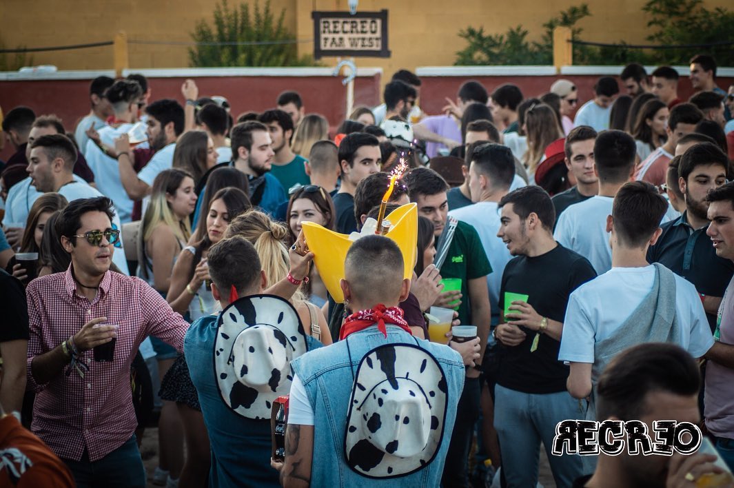 recreo___1570389868_2148908422786450819_9621509477
